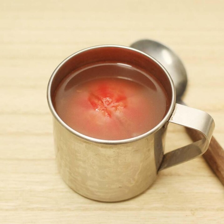 【登山食】超簡単！「湯むきトマトスープ」